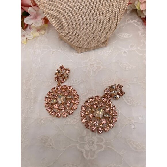 Pierced Earrings Rose Gold Pierced Earrings Pale Pink Crystals Stunning - Picture 2 of 6